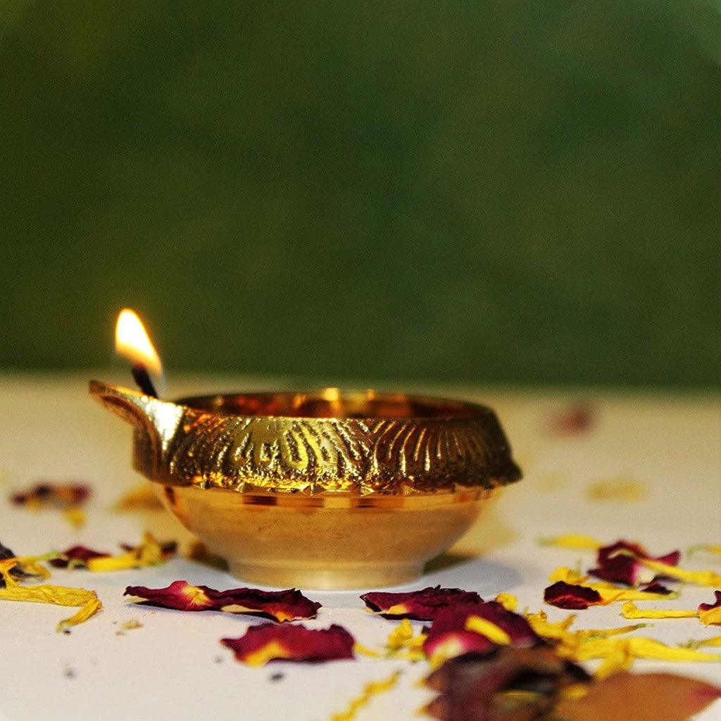 Kubera Deepam 2.4" - mantra gold coatings 