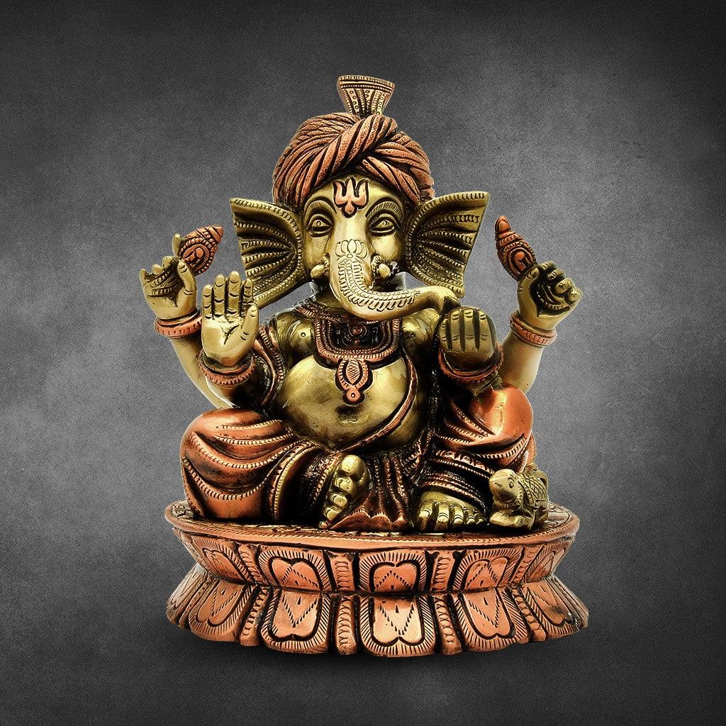 Pagadi Ganesha 8" - mantra gold coatings 
